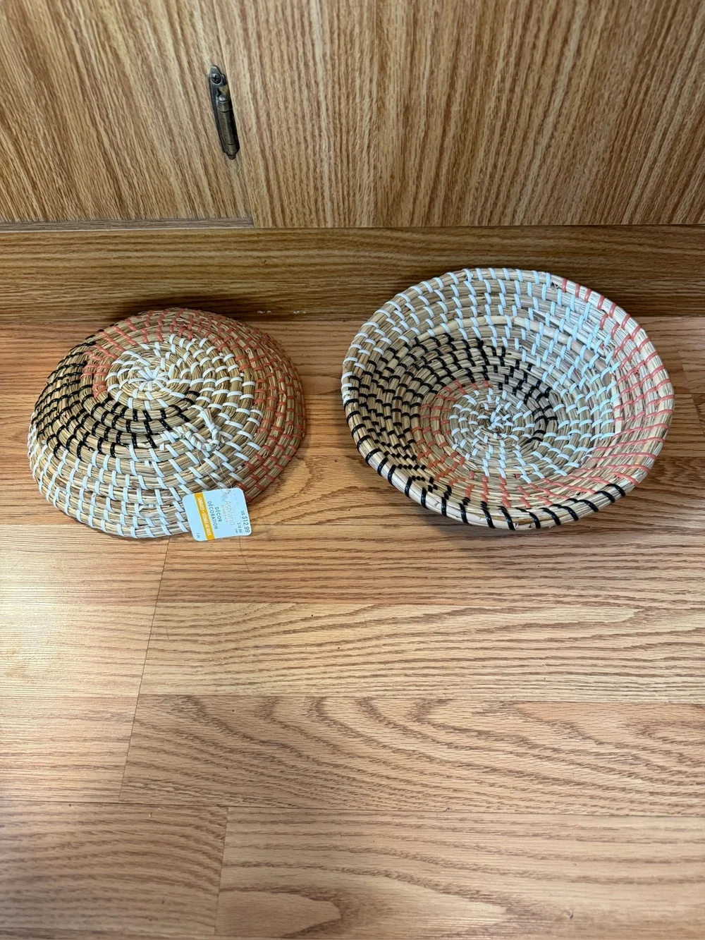 NWT 2 Woven baskets wall decorations, ready to hang